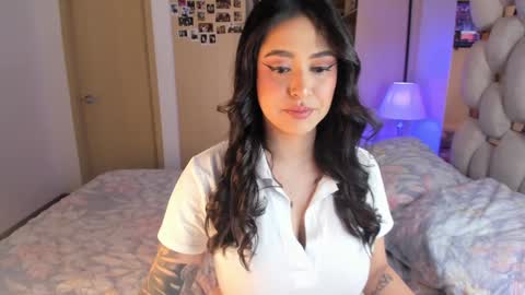 Snapshot of asshley__ chatting on 01-17-25, 02:08 Ashley online show from 01-17-25, 02:08