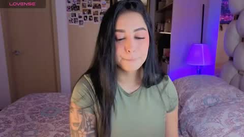 Snapshot of asshley__ chatting on 10-11-25, 10:41 Ashley online show from 10-11-25, 10:41