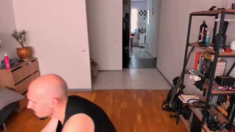 asshunter4k online show from 10-29-25, 09:11