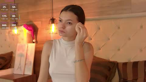 Aster Quinn online show from 01-11-26, 03:28