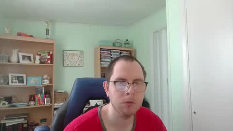 Snapshot of astg94 chatting on 01-22-25, 04:23 Andrew or Smiley Read the message in bold above the bio design for info on the situation. online show from 01-22-25, 04:23