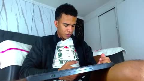 Snapshot of aston_vera chatting on 02-11-26, 03:11 Aston online show from 02-11-26, 03:11