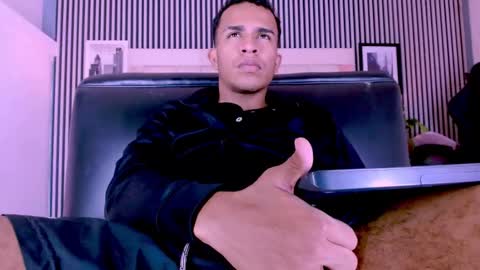 Snapshot of aston_vera chatting on 02-24-26, 01:58 Aston online show from 02-24-26, 01:58