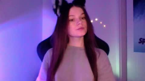 Snapshot of astradream_ chatting on 01-09-26, 09:38 astradream_ online show from 01-09-26, 09:38