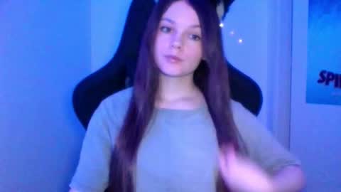 Snapshot of astradream_ chatting on 02-16-26, 09:22 astradream_ online show from 02-16-26, 09:22