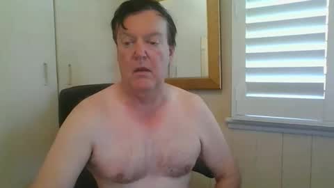 Snapshot of astute008 chatting on 11-27-25, 11:51 astute008 online show from 11-27-25, 11:51