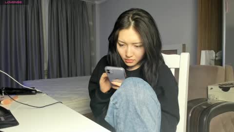 Snapshot of asuna_kirigaya chatting on 12-06-24, 12:23 asuna_kirigaya online show from 12-06-24, 12:23