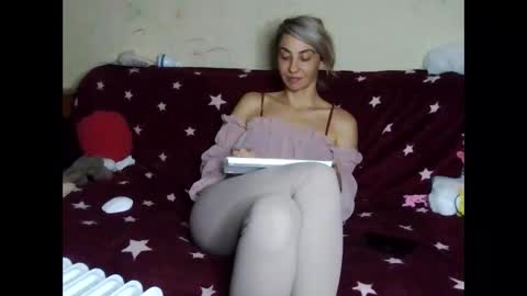 AsyaLu online show from 01-05-25, 10:50