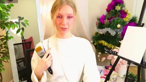 Snapshot of asyalumi chatting on 12-18-25, 06:19 Asya online show from 12-18-25, 06:19