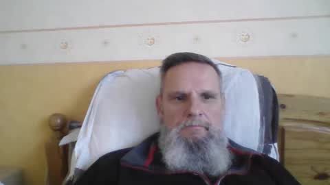 Snapshot of atatanka chatting on 12-04-25, 01:09 atatanka online show from 12-04-25, 01:09