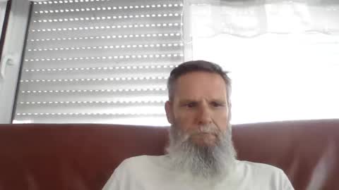Snapshot of atatanka chatting on 08-06-26, 08:16 atatanka online show from 08-06-26, 08:16