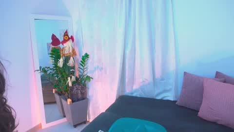 atena676 online show from 10-21-25, 01:39