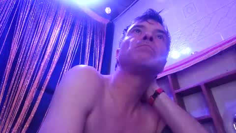 jonnyandrew online show from 12-12-24, 10:02