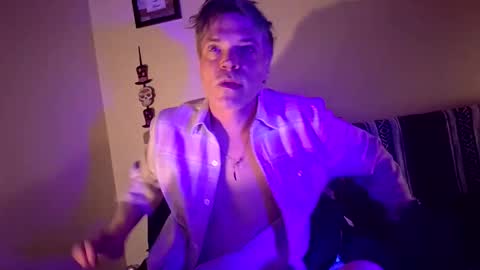 jonnyandrew online show from 03-01-26, 03:14