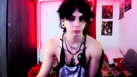 Snapshot of atheneoo_ chatting on 12-13-24, 10:41 athenauwu online show from 12-13-24, 10:41