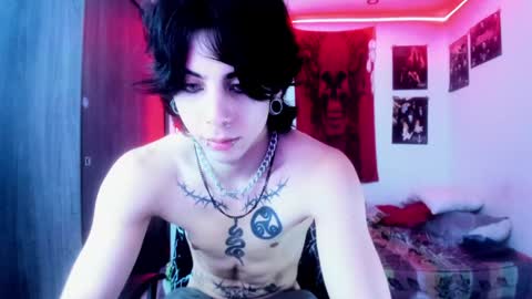 Snapshot of atheneoo_ chatting on 12-21-24, 09:12 athenauwu online show from 12-21-24, 09:12