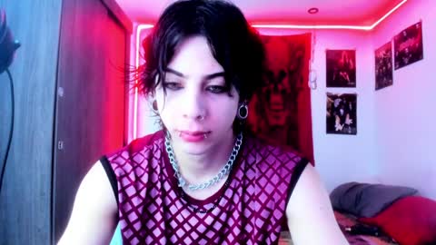 Snapshot of atheneoo_ chatting on 12-28-24, 05:44 athenauwu online show from 12-28-24, 05:44