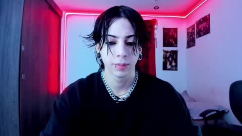 Snapshot of atheneoo_ chatting on 01-05-25, 05:41 athenauwu online show from 01-05-25, 05:41