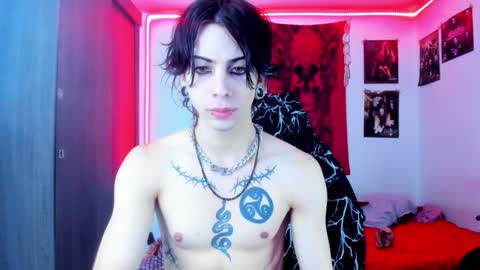 Snapshot of atheneoo_ chatting on 01-18-25, 07:28 athenauwu online show from 01-18-25, 07:28