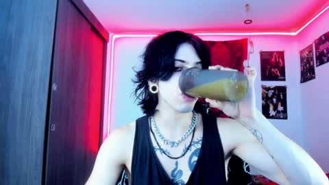 Snapshot of atheneoo_ chatting on 02-04-25, 03:22 athenauwu online show from 02-04-25, 03:22