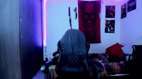 Snapshot of atheneoo_ chatting on 02-27-25, 06:07 athenauwu online show from 02-27-25, 06:07