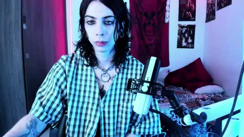 Snapshot of atheneoo_ chatting on 10-12-25, 05:50 athenauwu online show from 10-12-25, 05:50