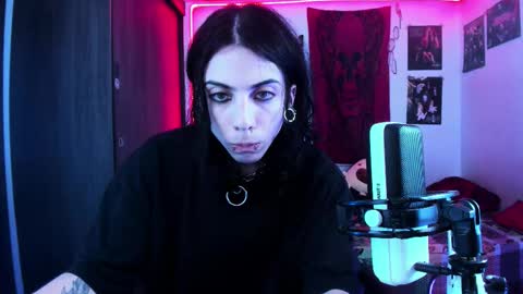 Snapshot of atheneoo_ chatting on 11-07-25, 05:51 athenauwu online show from 11-07-25, 05:51