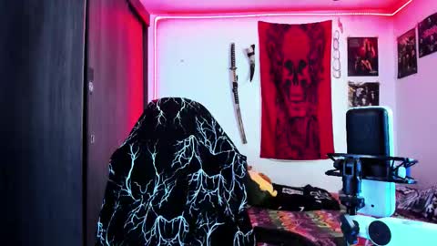 Snapshot of atheneoo_ chatting on 11-23-25, 05:40 athenauwu online show from 11-23-25, 05:40