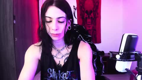 athenauwu online show from 04-13-26, 04:18