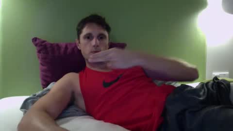 Snapshot of athleteguy55555 chatting on 01-28-25, 08:58 tommycb55555 online show from 01-28-25, 08:58