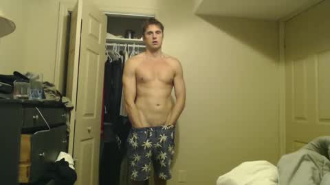 Snapshot of athleteguy55555 chatting on 09-18-25, 09:39 tommycb55555 online show from 09-18-25, 09:39