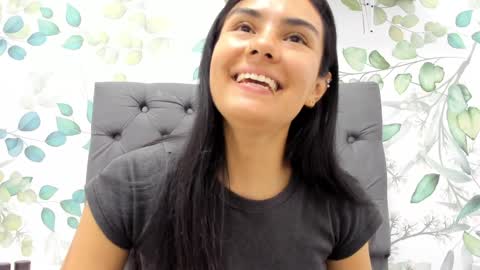 Atilana Diaz online show from 12-31-24, 03:53