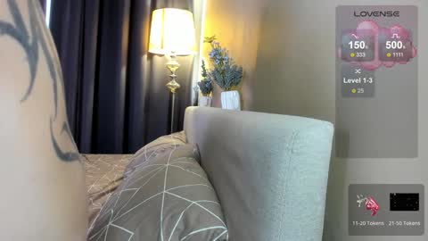 online every day between 10am-23pm online show from 01-23-25, 09:18