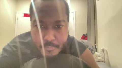 Snapshot of atreadz chatting on 01-14-26, 05:24 Mr Curved online show from 01-14-26, 05:24