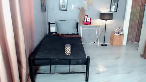 Snapshot of aubrey_kate chatting on 02-16-26, 03:57 aubrey online show from 02-16-26, 03:57