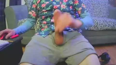 AUCHECKMEOUT online show from 12-31-24, 03:12