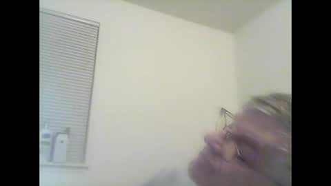 audiseattle123 online show from 11-03-25, 03:02