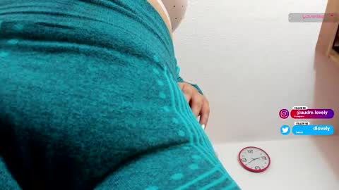 Andrea online show from 03-06-25, 07:36