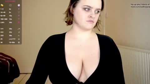 Audrey Jacq online show from 02-20-26, 05:46