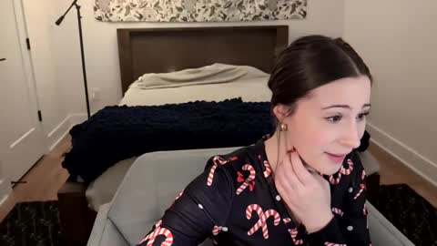 Miss Audrey online show from 12-27-24, 08:50