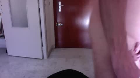 auguste061400 online show from 03-10-25, 08:48