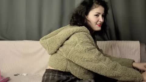 sabina online show from 12-16-25, 07:52