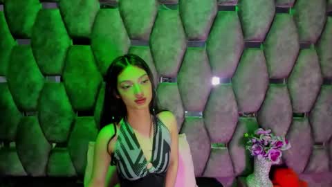 aurora online show from 12-03-25, 02:59