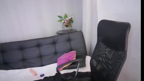 Snapshot of aurora_ath chatting on 01-17-25, 07:19 Aurora ath online show from 01-17-25, 07:19