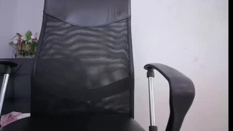 Snapshot of aurora_ath chatting on 03-05-25, 03:08 Aurora ath online show from 03-05-25, 03:08