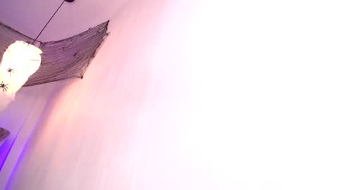 Aurora online show from 10-24-25, 06:54