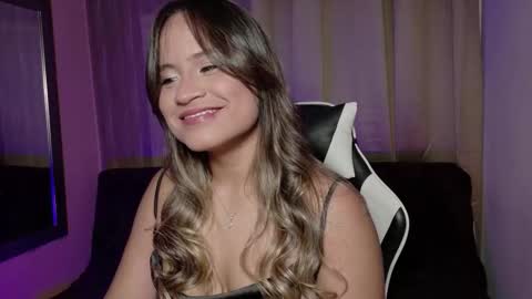 aurora_collins08 online show from 11-12-25, 04:07