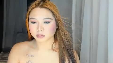 Kate online show from 10-27-25, 01:31