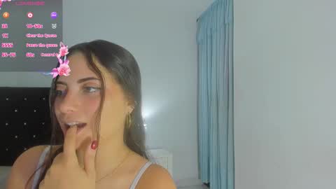 aurora_lenovic online show from 12-05-25, 04:14