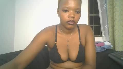 Snapshot of aurora_lightz_1 chatting on 11-16-25, 04:56 IVY online show from 11-16-25, 04:56